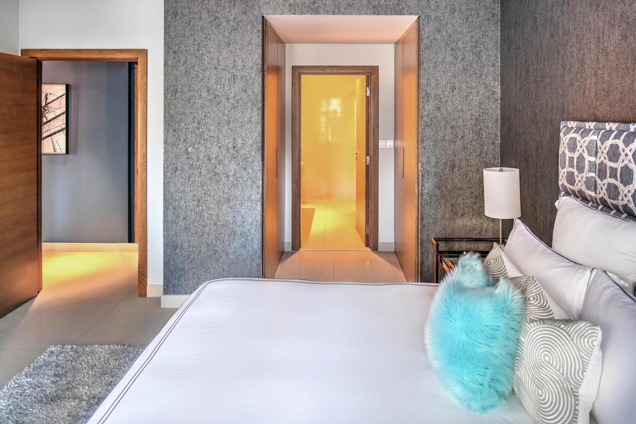 Dream Inn Apartments - Claren Downtown Дубай Екстериор снимка