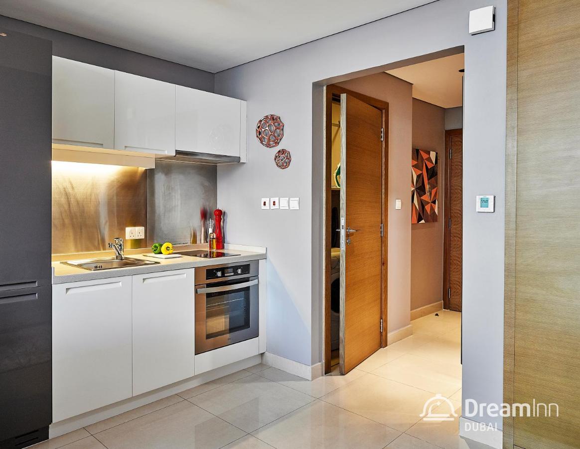 Dream Inn Apartments - Claren Downtown Дубай Екстериор снимка